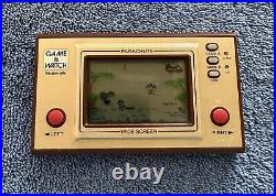 1982 Vintage Nintendo PARACHUTE Game and Watch PR-21 Missing Battery Cover