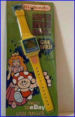 1990 Nintendo Super Mario Bros Game Watch Princess Toadstools Castle Run