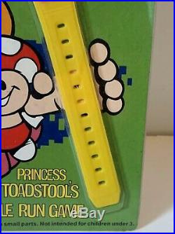 1990 Nintendo Super Mario Bros Game Watch Princess Toadstools Castle Run