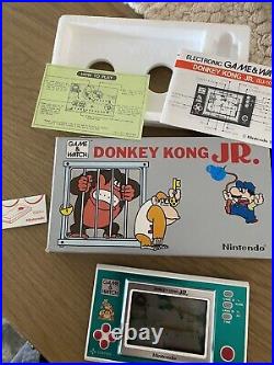 Boxed Nintendo Game & Watch Donkey Kong Jr Dj-101 1982 Mint Condition