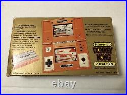 Donkey Kong Game and Watch Nintendo DK-52 Original Box and Manual