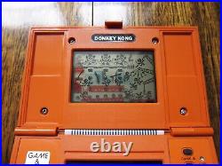 NINTENDO Donkey Kong Game and Watch in Excellent Condition (DK-52)