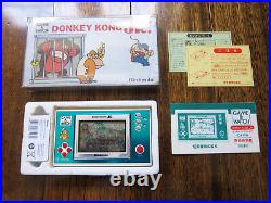 NINTENDO Donkey Kong Jr. Game and Watch in Excellent Condition (DJ-101)