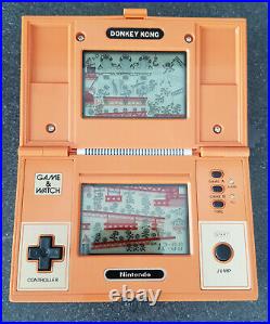 Nintendo Donkey Kong Game & Watch DK-52 Boxed and Near Mint