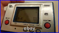 Nintendo FIREMAN Game and Watch RC-04 Time Out Mego Corp. Japan 1980. WORKS