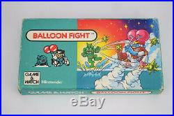 Nintendo Game and Watch Balloon Fight 1st Edition BF-107 Handheld LCD Near Mint