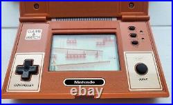 Nintendo Game and Watch Donkey Kong 1982, Stunning