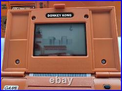 Nintendo Game and Watch Donkey Kong 1982, Stunning