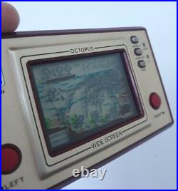 Nintendo Game and Watch Octopus Widescreen OC-22, 1981 Japan. WORKS