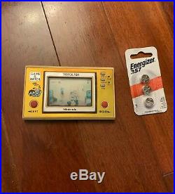- Nintendo Game and Watch Tropical Fish Tested and Working TF-104 1985