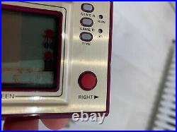 Nintendo LCD Game & Watch Chef FP-24 Gold Wide Screen 1981