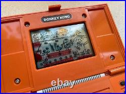 Nintendo LCD Game & Watch Multi Screen Donkey Kong DK-52 1982
