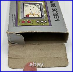 Nintendo Lcd Game & Watch Widescreen Snoopy Tennis SP-30 CGL Vintage 1982 CIB