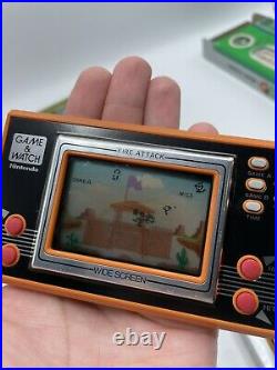 Nintendo Micro Vs. System Donkey Kong 3 Game & Watch Fire Attack / Panorama