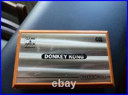 Nintendo donkey kong game and watch DK-52