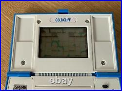 Pristine Nintendo Game and Watch Gold Cliff 1988 LCD Game Make an Offer