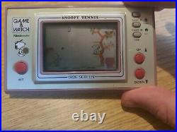 Snoopy Tennis Game & Watch Nintendo fully working brown case as seen in pics
