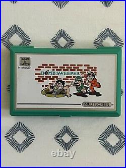 VINTAGE RARE Nintendo Multi Screen BOMB SWEEPER Game & Watch! Great Condition