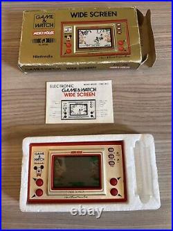 Vintage 1981 Nintendo Game and Watch MICKEY MOUSE MC-25 (Very Good Condition)