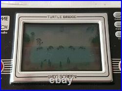 Vintage Nintendo Game & Watch TURTLE BRIDGE Console, Manual, Boxed tested-d0201