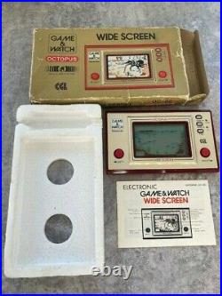 Vintage Nintendo Game and Watch Octopus (OC-22) 1981 Boxed