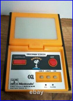 Vintage Nintendo Game and Watch Snoopy SM-91 fully working